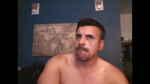 fuego1ento22 online show from 18, 10, 2025