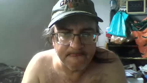 NIKKII SIINN online show from 8, 9, 2025