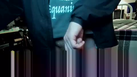 Snapshot of fullsvc chatting on 8, 1, 2025 fullsvc online show from 8, 1, 2025