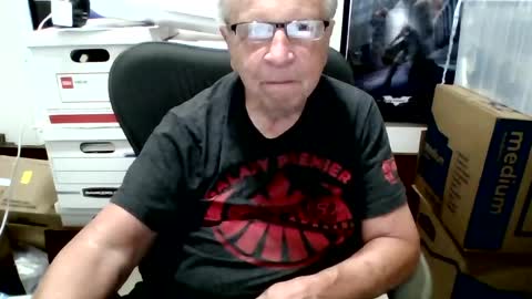 Snapshot of funclemike chatting on 13, 6, 2026 funclemike online show from 13, 6, 2026