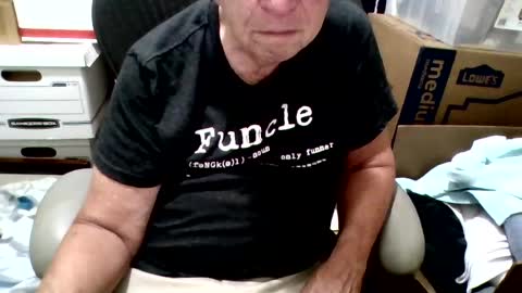 Snapshot of funclemike chatting on 27, 6, 2026 funclemike online show from 27, 6, 2026