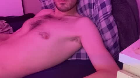Snapshot of fundude1993 chatting on 12, 4, 2026 fundude1993 online show from 12, 4, 2026