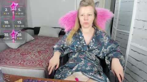 Snapshot of funny_bunny4 chatting on 27, 2, 2025 funny_bunny4 online show from 27, 2, 2025