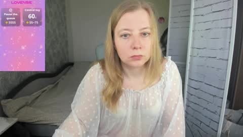 Snapshot of funny_bunny4 chatting on 4, 4, 2026 funny_bunny4 online show from 4, 4, 2026