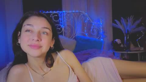 Tiffany online show from 25, 9, 2025