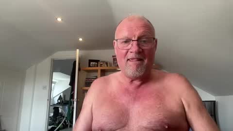 Snapshot of funtime88888 chatting on 10, 4, 2026 funtime88888 online show from 10, 4, 2026