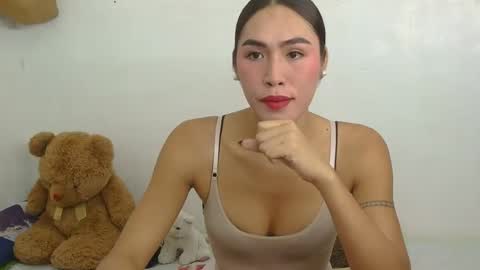 LIL LEE online show from 9, 3, 2026