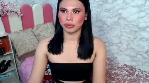 fuschiafucker online show from 8, 2, 2025