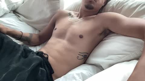 Snapshot of g00ndaddy chatting on 25, 4, 2026 G00NDaddy online show from 25, 4, 2026