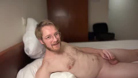 Snapshot of g00nst4r chatting on 25, 12, 2024 g00nst4r online show from 25, 12, 2024