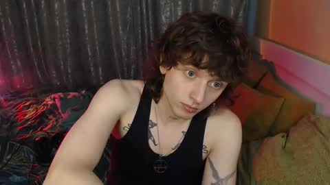 Ian online show from 2, 12, 2025