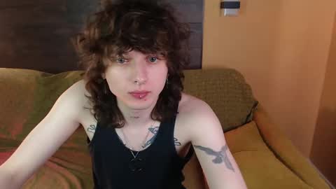 Snapshot of g1vememoney chatting on 28, 3, 2026 Ian online show from 28, 3, 2026