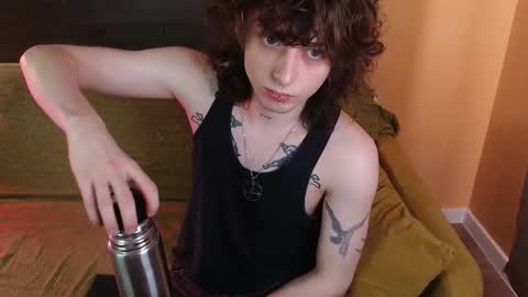 Snapshot of g1vememoney chatting on 29, 3, 2026 Ian online show from 29, 3, 2026