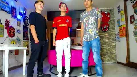 Snapshot of g4mens chatting on 26, 10, 2025 G4MENS online show from 26, 10, 2025