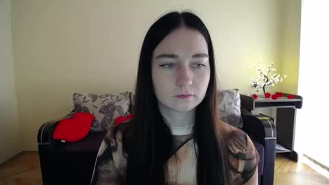 Snapshot of gabby_di chatting on 1, 5, 2026 Jaklin online show from 1, 5, 2026