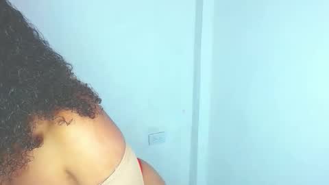 Snapshot of gabi_jhons_23 chatting on 29, 3, 2026 gabi_jhons_23 online show from 29, 3, 2026