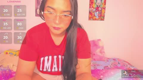 Snapshot of gabi_m chatting on 27, 4, 2026 please follow my friendasya zas online show from 27, 4, 2026