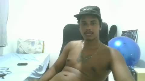 Snapshot of gabinogivxfck chatting on 28, 4, 2026 gabinogivxfck online show from 28, 4, 2026