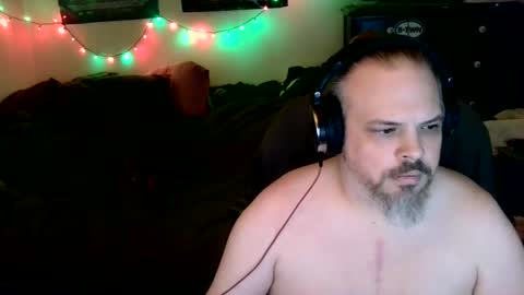 Snapshot of gabriel_dk chatting on 17, 12, 2025 Gabriel online show from 17, 12, 2025