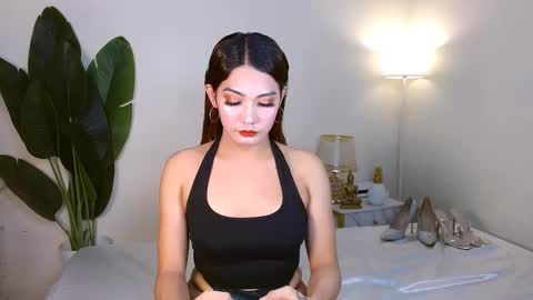 Snapshot of gabriela_deluxe chatting on 24, 10, 2025 gabriela_deluxe online show from 24, 10, 2025