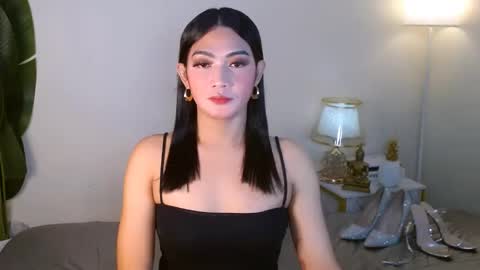 Snapshot of gabriela_deluxe chatting on 26, 11, 2025 gabriela_deluxe online show from 26, 11, 2025
