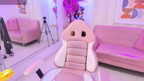 Snapshot of gabriela_meow chatting on 18, 4, 2026 Gabby online show from 18, 4, 2026