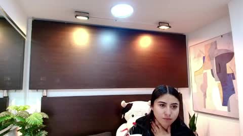 Gabby  online show from 19, 5, 2026