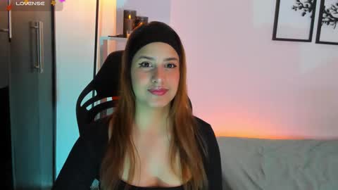 Snapshot of gabriella__tom chatting on 9, 10, 2025 Gabriella online show from 9, 10, 2025