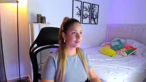 Snapshot of gabriella__tom chatting on 7, 1, 2026 Gabriella online show from 7, 1, 2026