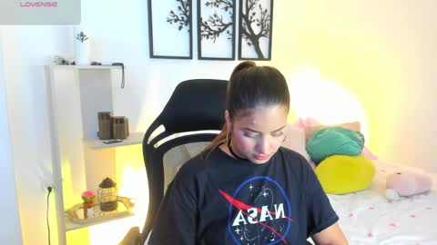 Snapshot of gabriella__tom chatting on 13, 4, 2026 Gabriella online show from 13, 4, 2026