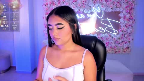Snapshot of gabriellalee_ chatting on 9, 3, 2025 Gabriella Lee online show from 9, 3, 2025