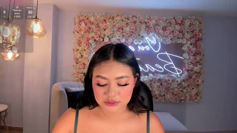 Snapshot of gabriellalee_ chatting on 24, 9, 2025 Gabriella Lee online show from 24, 9, 2025