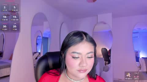 Snapshot of gabriellalee_ chatting on 3, 10, 2025 Gabriella Lee online show from 3, 10, 2025