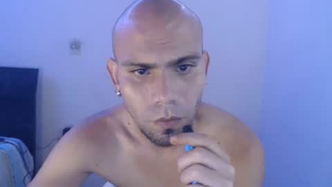 Snapshot of gabrielle_ramirez chatting on 4, 1, 2025 Gabriel online show from 4, 1, 2025