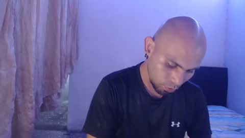 Snapshot of gabrielle_ramirez chatting on 21, 2, 2025 Gabriel online show from 21, 2, 2025