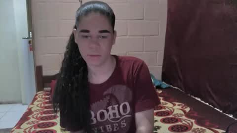 Snapshot of gabriely_hott chatting on 1, 5, 2026 gabriely_hott online show from 1, 5, 2026