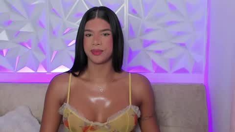 Snapshot of gaby_black_ chatting on 9, 10, 2025 Gabriela online show from 9, 10, 2025