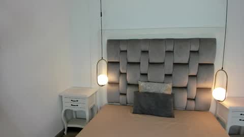 GABRIELA  online show from 21, 11, 2025