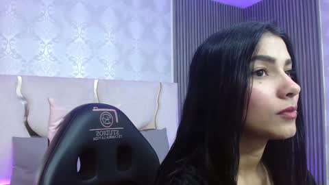 Snapshot of gaby_tay1 chatting on 7, 11, 2025 Gaby online show from 7, 11, 2025