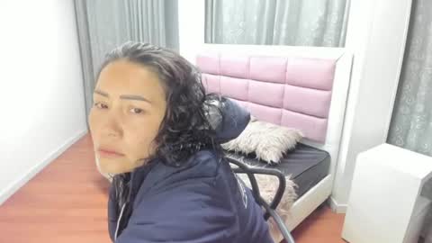 Snapshot of gaby_trent chatting on 17, 7, 2026 gabriela online show from 17, 7, 2026