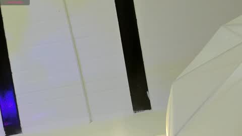 gabyyjones online show from 6, 11, 2025