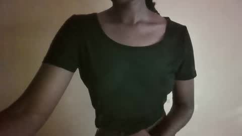 Snapshot of gada_charm chatting on 9, 3, 2025 Gada online show from 9, 3, 2025