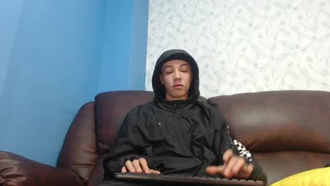 gadiel_sex online show from 13, 2, 2025