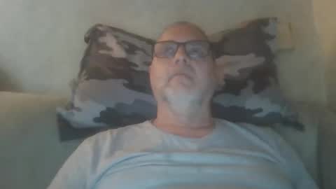 Snapshot of gadude45 chatting on 10, 5, 2026 gadude45 online show from 10, 5, 2026