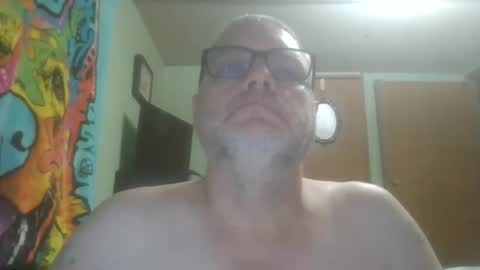 Snapshot of gadude45 chatting on 20, 5, 2026 gadude45 online show from 20, 5, 2026