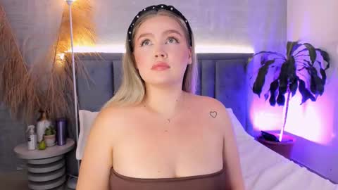 Snapshot of gaiabaker chatting on 25, 3, 2026 Gaia Baker online show from 25, 3, 2026