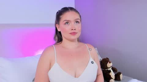 Snapshot of gaiabaker chatting on 29, 4, 2026 Gaia Baker online show from 29, 4, 2026