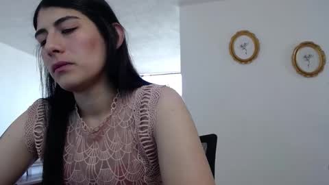 Snapshot of gaitan4 chatting on 22, 1, 2025 gaitan4 online show from 22, 1, 2025