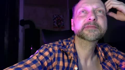 Snapshot of galadriel869 chatting on 10, 4, 2026 galadriel869 online show from 10, 4, 2026