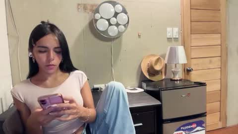 Snapshot of galileii chatting on 25, 9, 2025 galileii online show from 25, 9, 2025